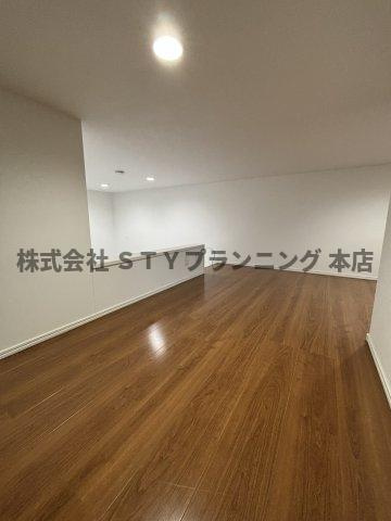 仲介手数料０円！アソシエⅢの洋室