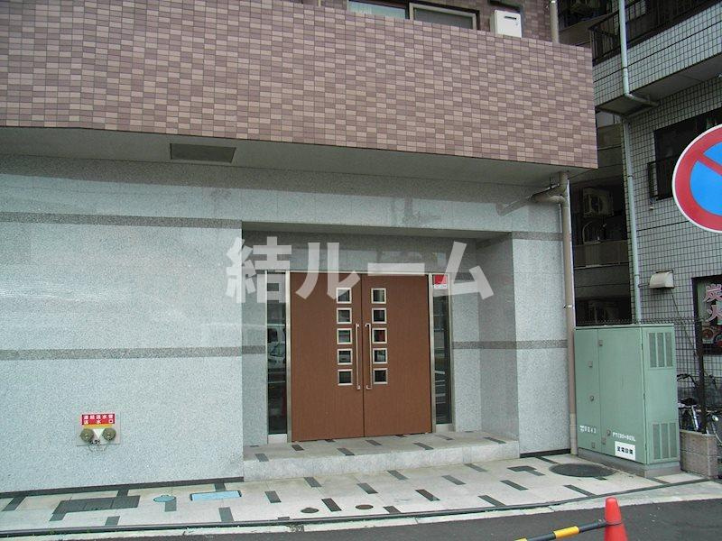豊島区南長崎１丁目の賃貸マンションのエントランス