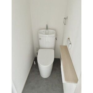 レアルノアールのトイレ|ゆったりとした空間のトイレです