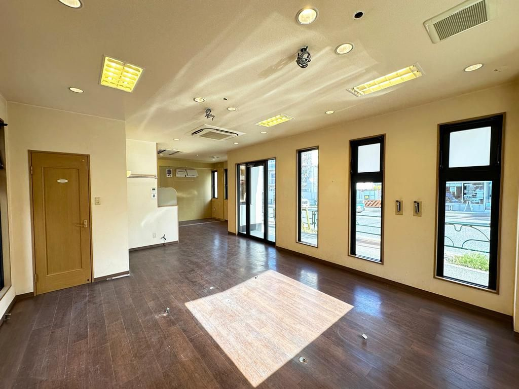 練馬区石神井台７丁目　中古住宅　の洋室