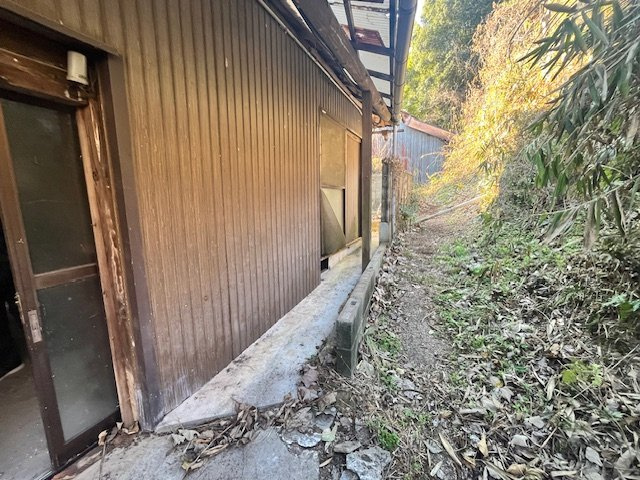 売戸建てのその他|建物西側（離れ裏）