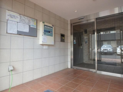 【エントランス】 | メゾンドアンジュ