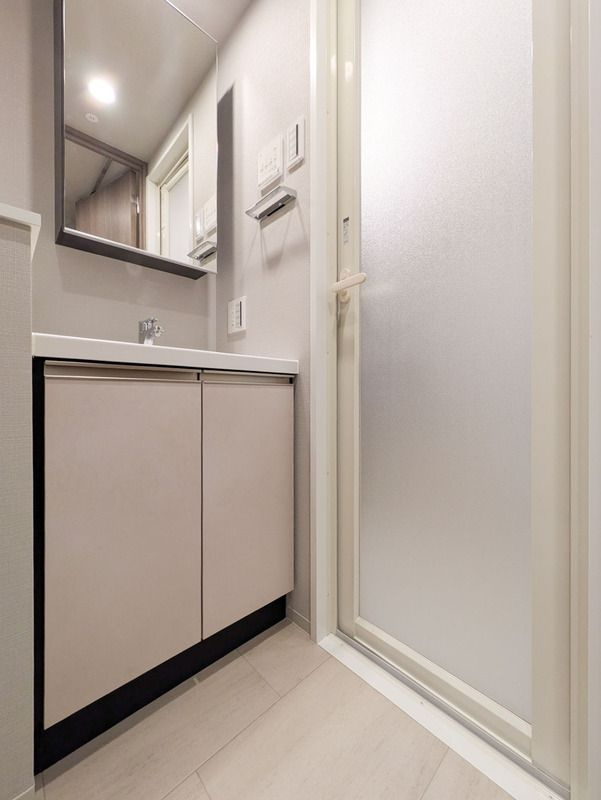 浦安市北栄２丁目の賃貸マンションの浴室