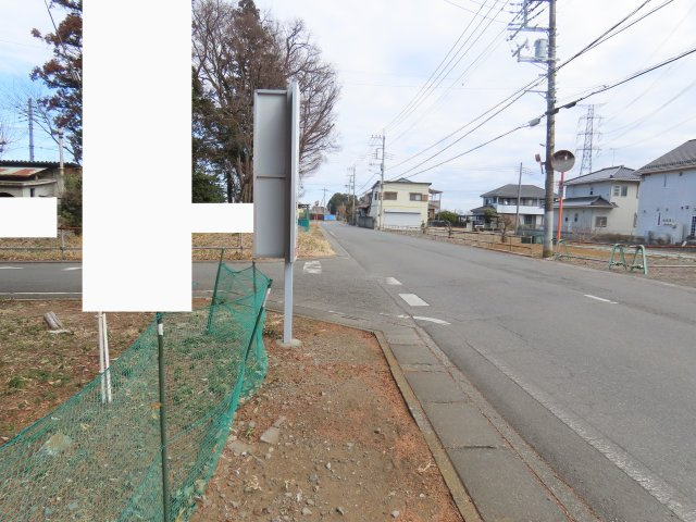 鶴ヶ島市高倉売地の前面道路含む現地写真