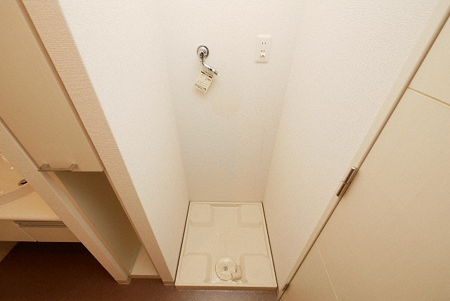 グレンパーク梅田北の洗面所