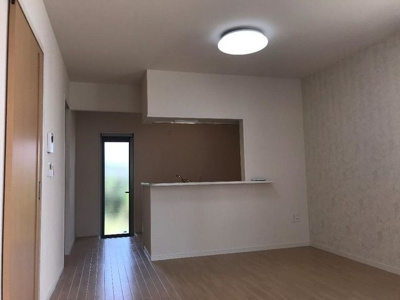 【居間・リビング】 | 射水市戸破貸家