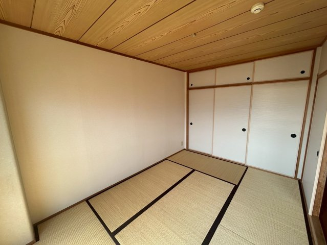 スカール西条の和室