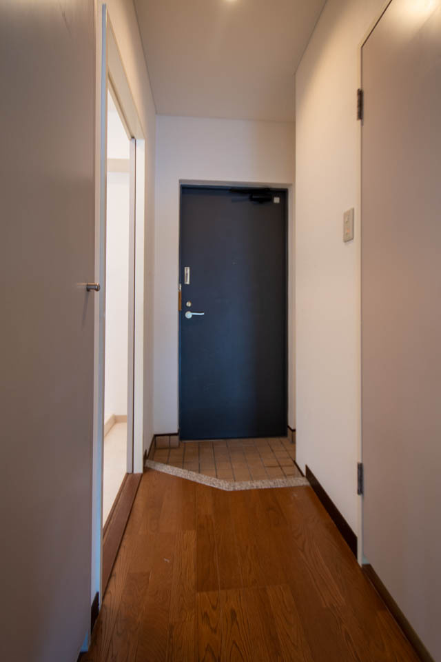 グラン・ドムール堺町二条の玄関|現地内観