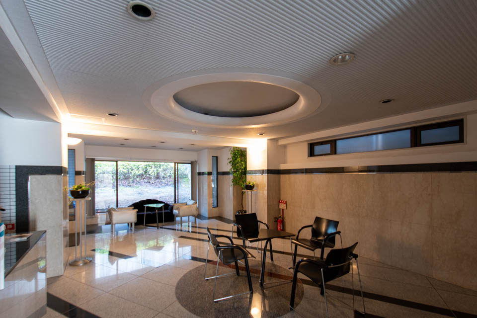 グラン・ドムール堺町二条のエントランス|共用部