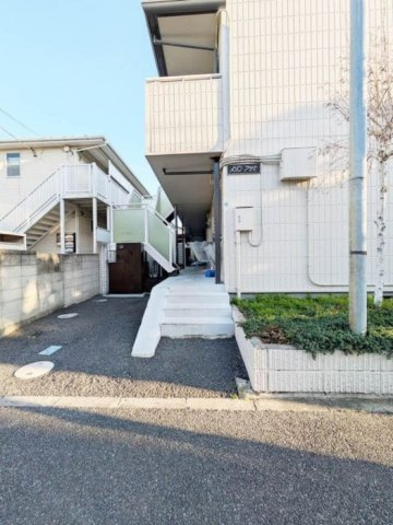 メゾンアサヒのエントランス