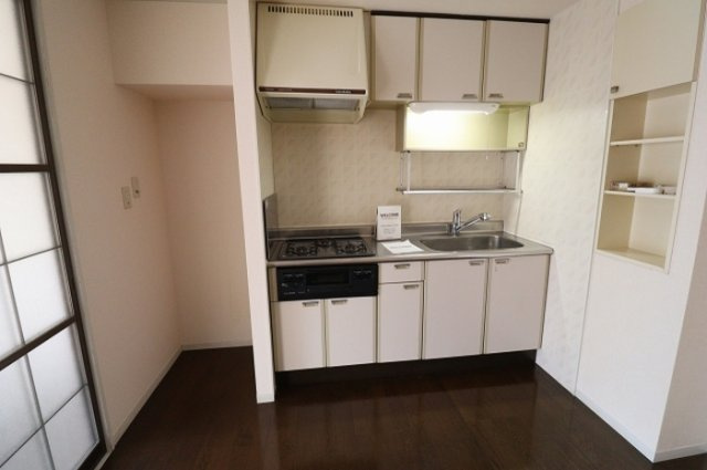 メゾンアサヒのキッチン|他部屋参考写真