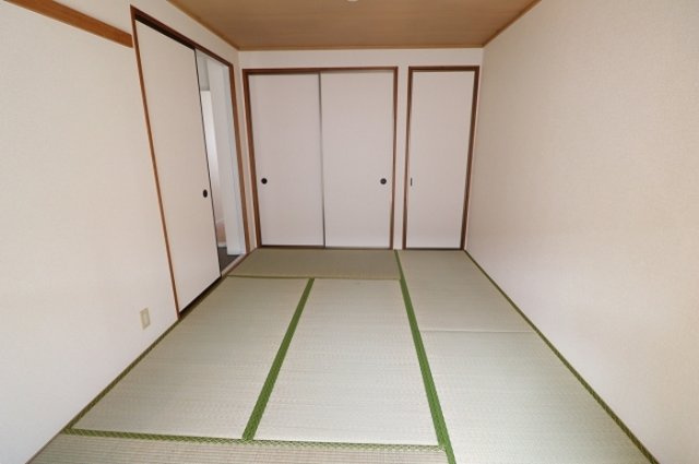 メゾンアサヒの寝室