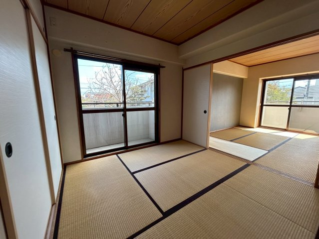 スカール西条の和室