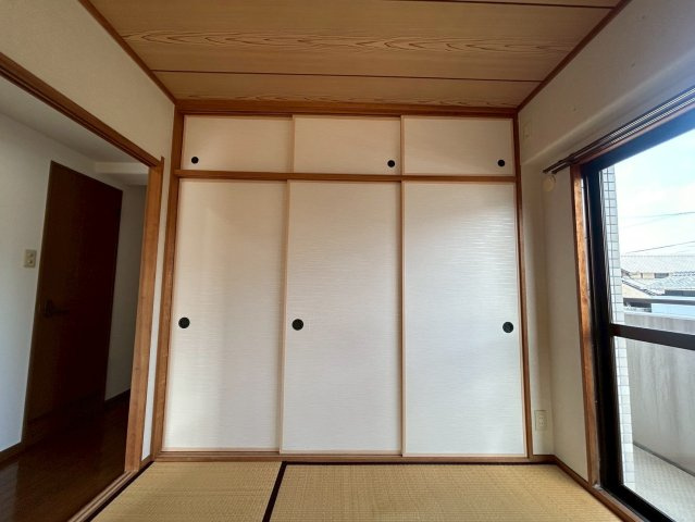スカール西条の和室