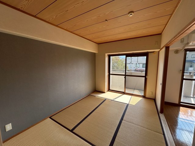 スカール西条の和室