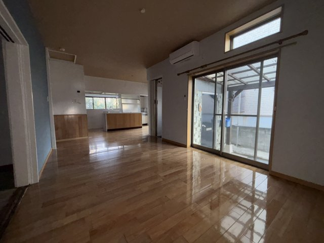 久留米市江戸屋敷１丁目の一戸建ての居間・リビング