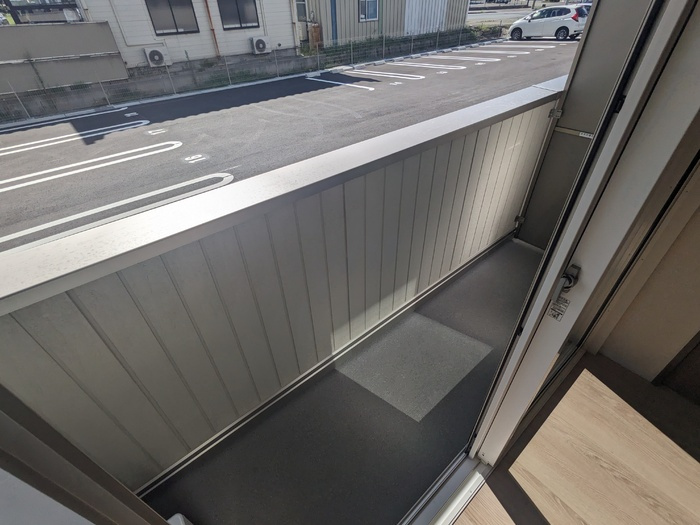 Grace Santeのバルコニー