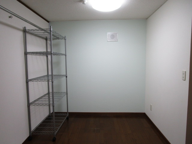 パークサイド貴の洋室