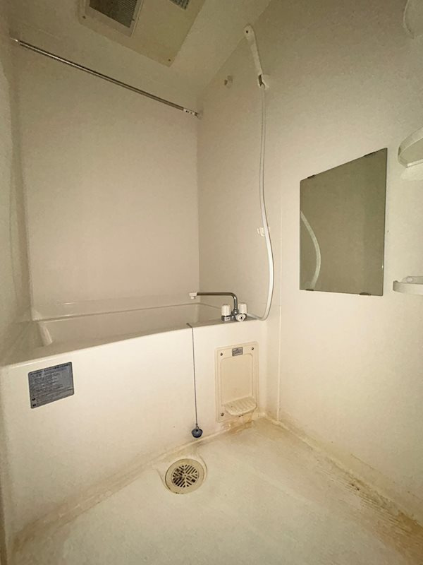 ライジングコート三宮マリーナシティの浴室