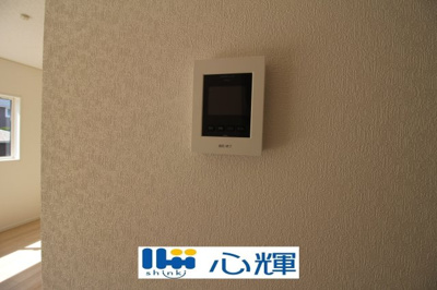 【セキュリティ】 | クレイドルガーデン宇部市松崎町 第１（２号棟） | 家事動線を考慮した個所に設置し、防犯性と利便性に優れ快適と安らぎを合わせた優しい設計。
