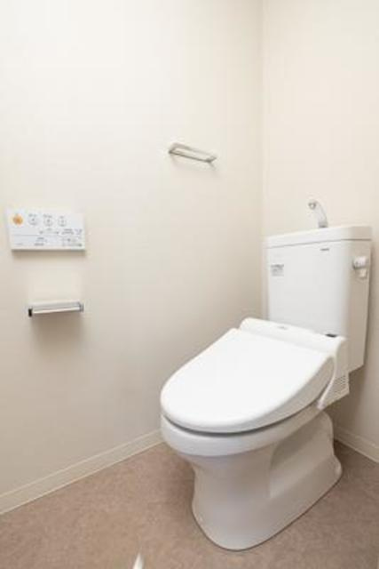 メルクマール京王笹塚レジデンスのトイレ|※写真は同タイプ住戸です。