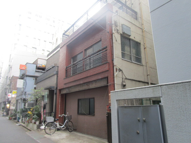 千代田区神田神保町３丁目のビル