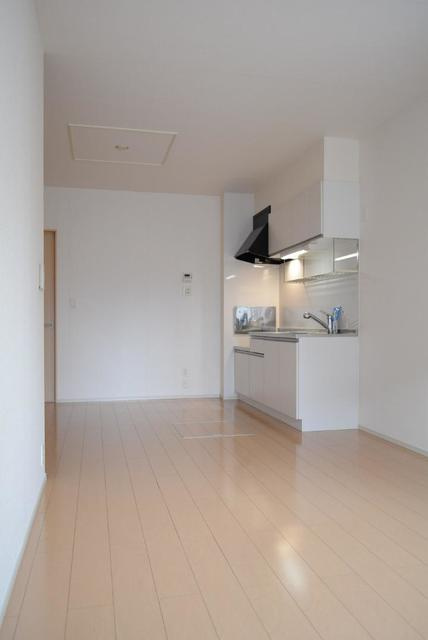 フィオーレ・カナンAの居間・リビング