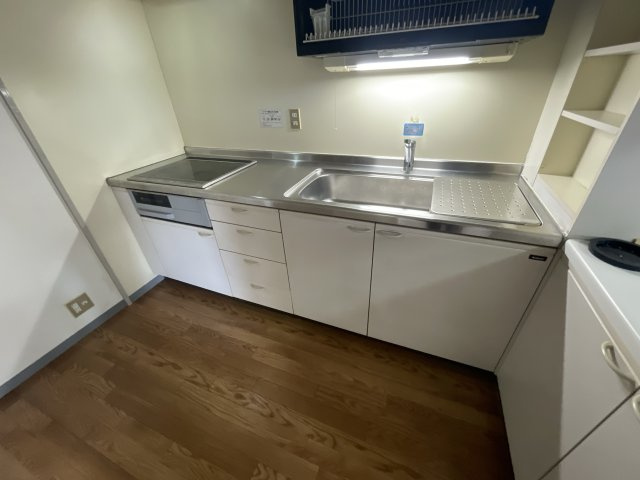 ECLARGE　B棟のキッチン