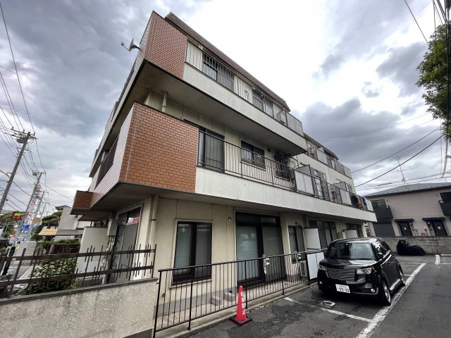 コスモス前原の外観