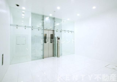 【エントランス】 | カスタリア雪谷 | 建物の内部です