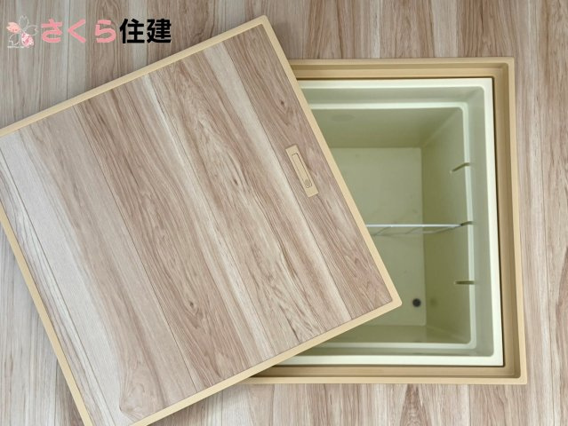 リガーレさくら市氏家11期　1号棟の収納|もしもの災害に備えて、水や保存食の備蓄庫としても活躍してくれる床下収納！！