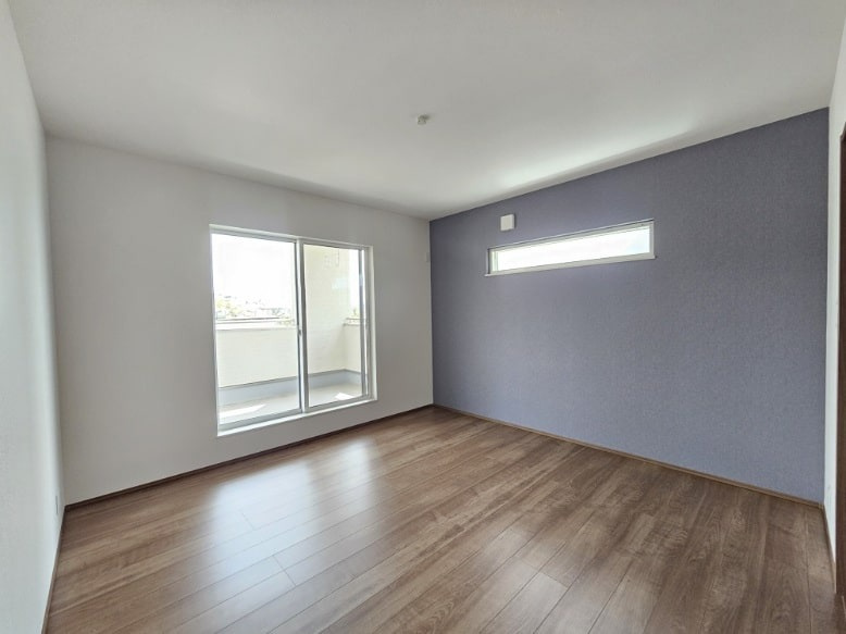 広島市西区井口１丁目　中古一戸建ての洋室