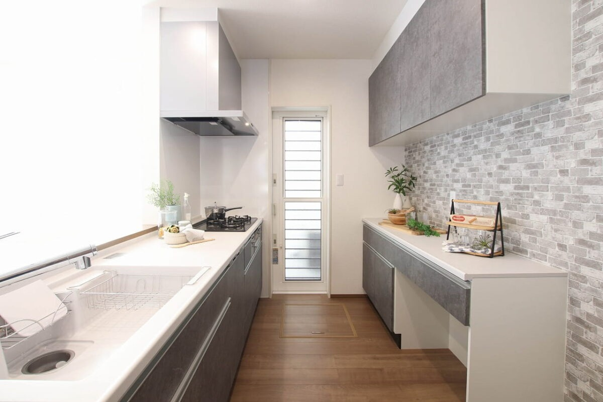 広島市西区井口１丁目　中古一戸建てのキッチン