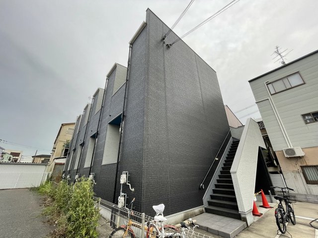 アクセル三津屋北の外観