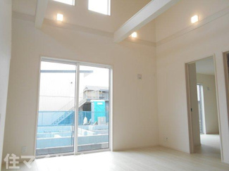 【居間・リビング】 | 郡山市芳賀3丁目新築一戸建て9棟 | おしゃれなリビングです