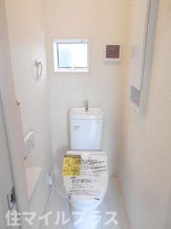 【トイレ】 | 郡山市芳賀3丁目新築一戸建て9棟 | シンプルで使いやすいトイレです
