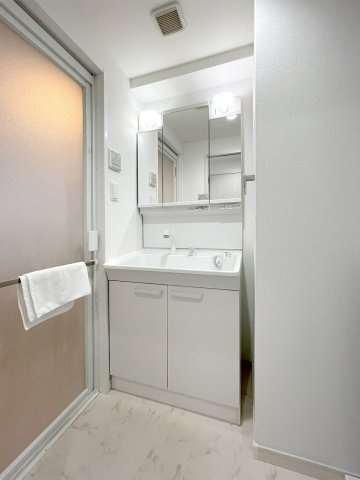 ラハイナ博多の洗面所