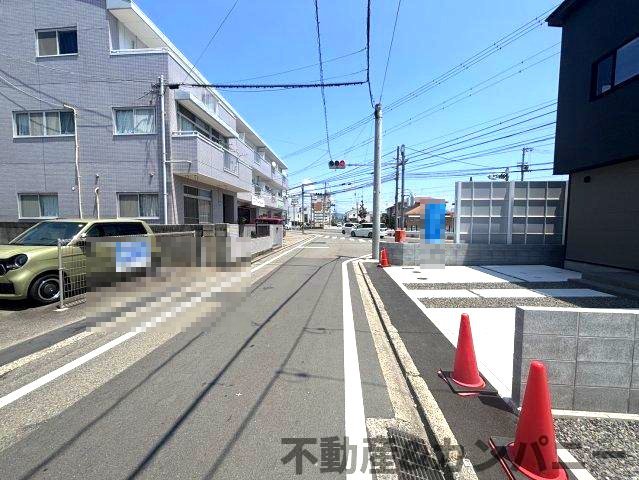 土居田町の新築のおうち1号棟　松山市土居田町新築戸建の前面道路含む現地写真|前面道路含む現地写真です