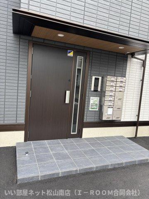 【エントランス】 | クランツ古川西 B棟