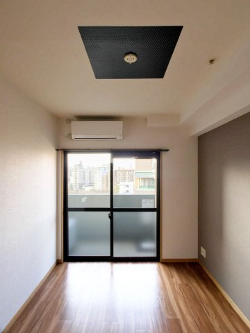 クロスステージ博多駅前の居間・リビング