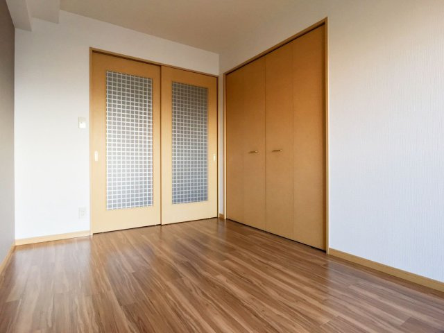 クロスステージ博多駅前の居間・リビング