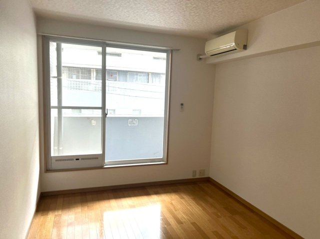 エステートモア・博多公園通りの居間・リビング