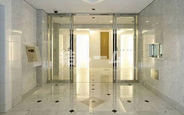 豊島区池袋２丁目の賃貸マンションのエントランス