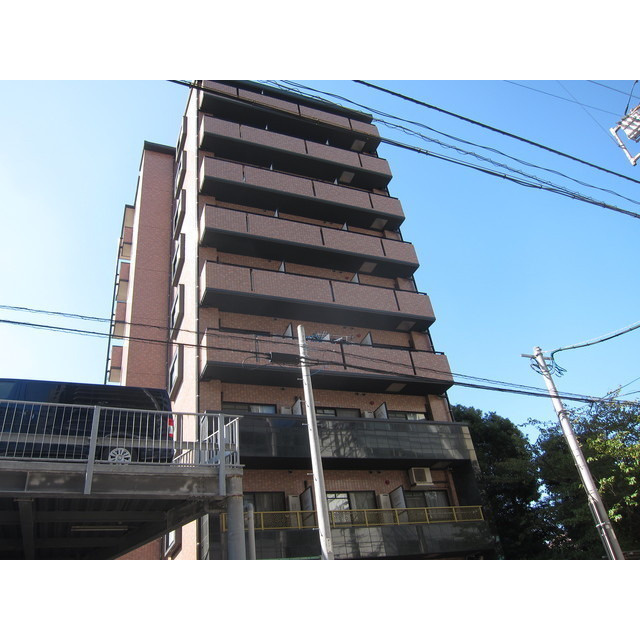 ドリーム県庁前の外観