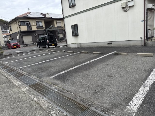 アネックス御立Ｂ棟の駐車場