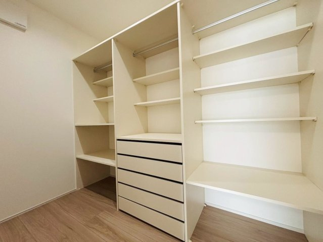 【商談中】新築戸建　揖斐郡池田町八幡第２　全４区画分譲の収納|たっぷり収納できるWIC