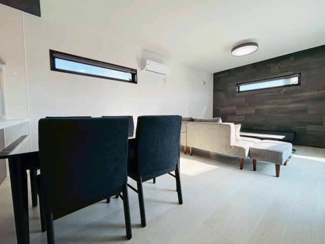 新築戸建　揖斐郡池田町八幡第２　全４区画分譲の居間・リビング|リビング別角度です。