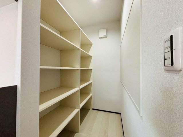 新築戸建　揖斐郡池田町八幡第２　全４区画分譲の収納|パントリーです。
