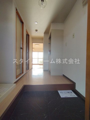 【玄関】 | グリーンライフ萌