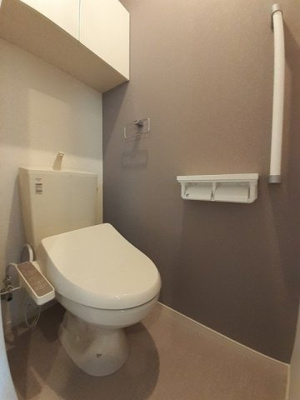 【トイレ】 | テェーニメント・フェイコム | 清潔感のあるトイレです